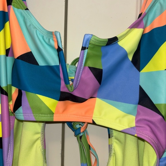 No Boundaries NWT Cheeky One Piece Swim - Picture 3 of 7